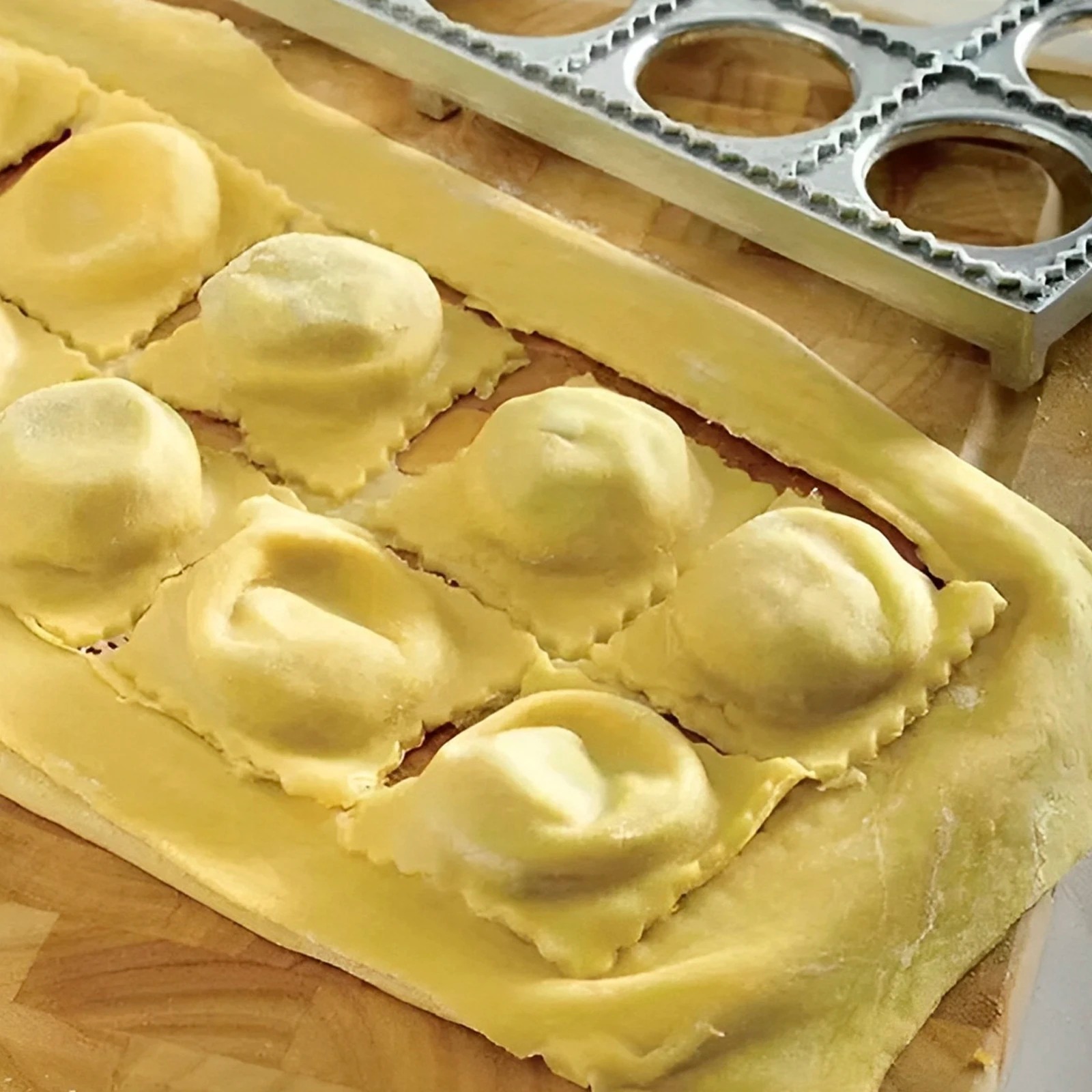 Dumpling Mold 12 Holes Ravioli - Kitchen Baking Store 评论和价格