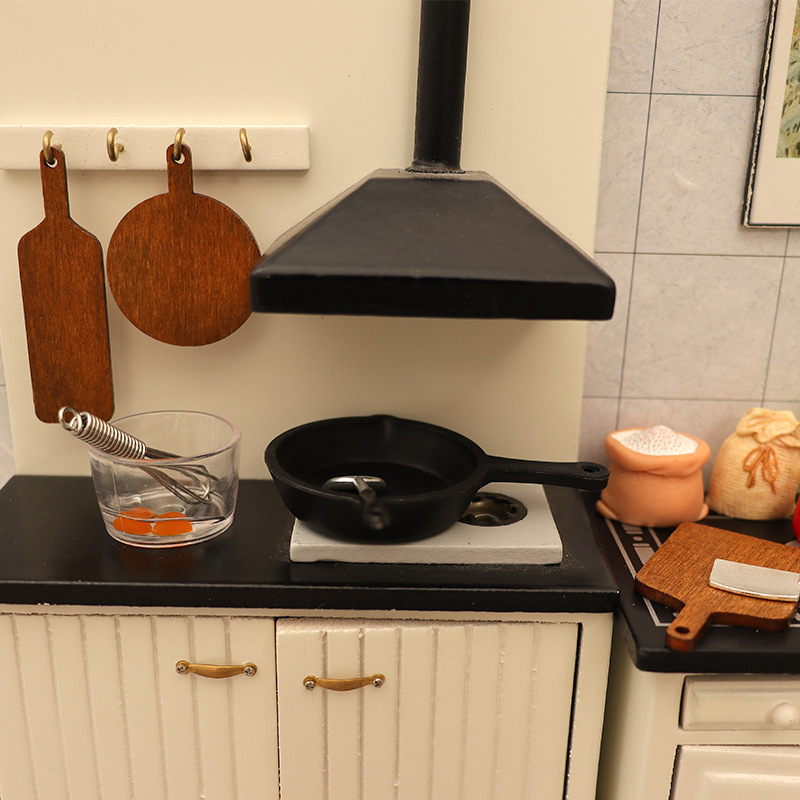 1/12 Dollhouse Miniature Kitch - Baking In Kitchen 评论和价格