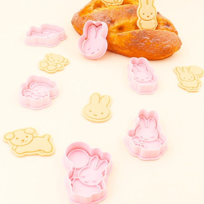 Miffy Series Cartoon Cookie Mo - Baking In Kitchen 评论和价格